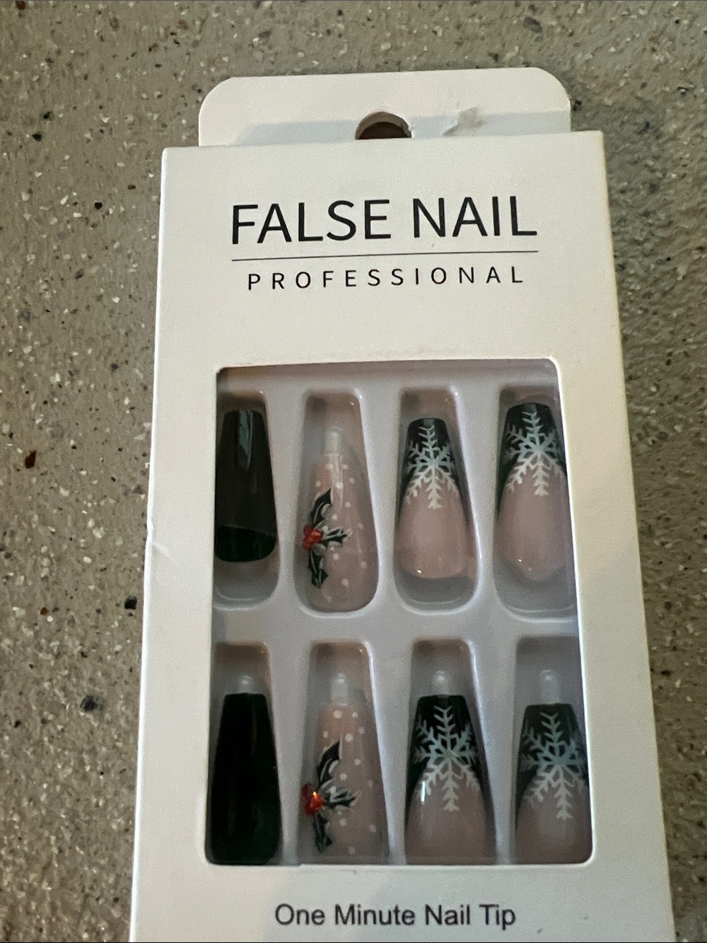 Womens Pink and Black Press-On Nail Set